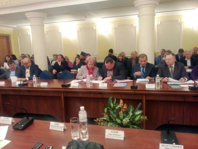 Комітет податкової та митної політики рекомендує