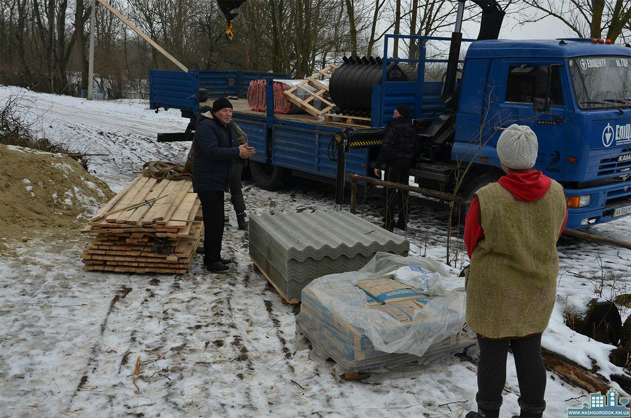 Допомога погорільцям з багатодітної сім’ї села Скіпче