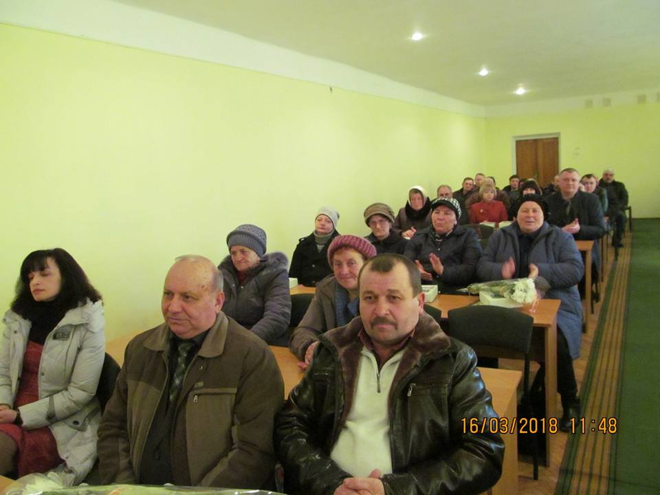 На Чемеровеччині і Городоччині привітали комунальників