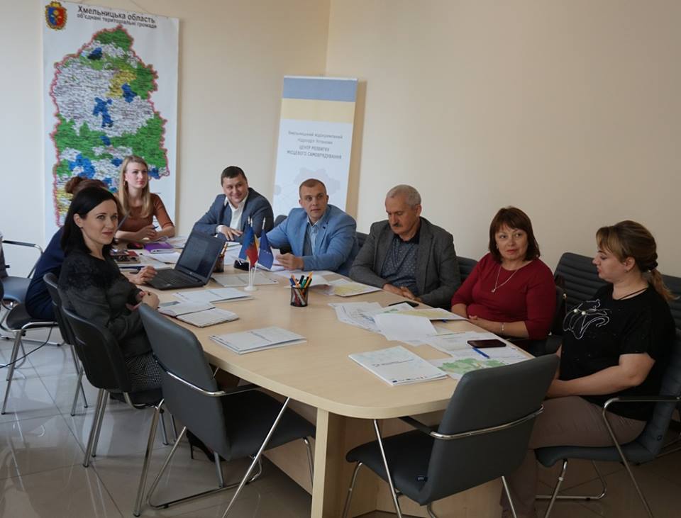 В Хмельницькому пройшов семінар для депутатів і їх помічників