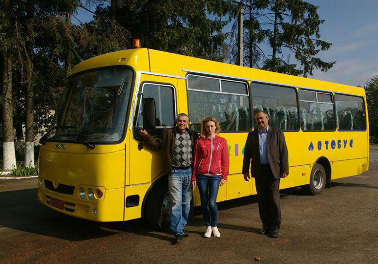 У Солобковецькій ОТГ з’явився шкільний автобус