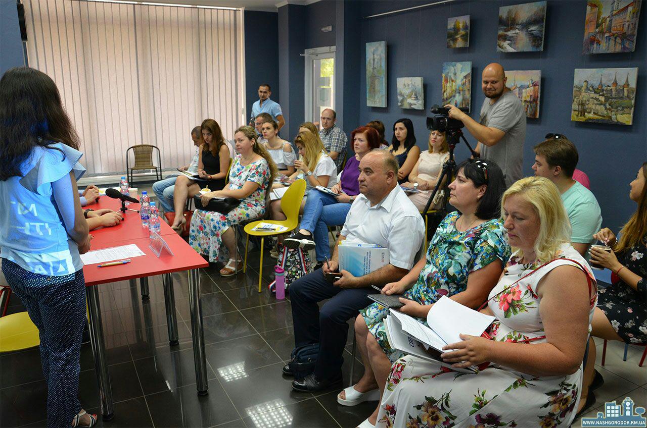 Дискусія: як працюють депутати на окрузі