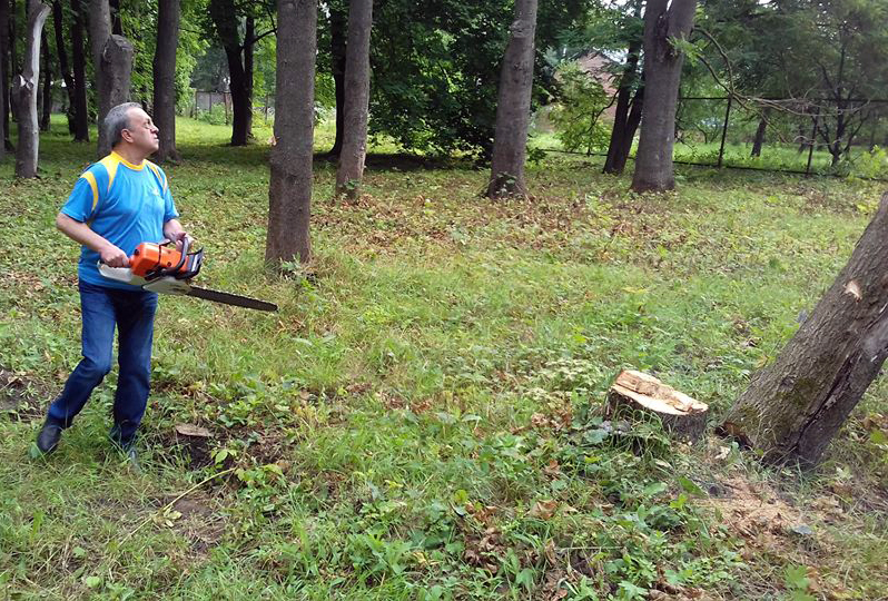 Звичайна робота депутата міської ради