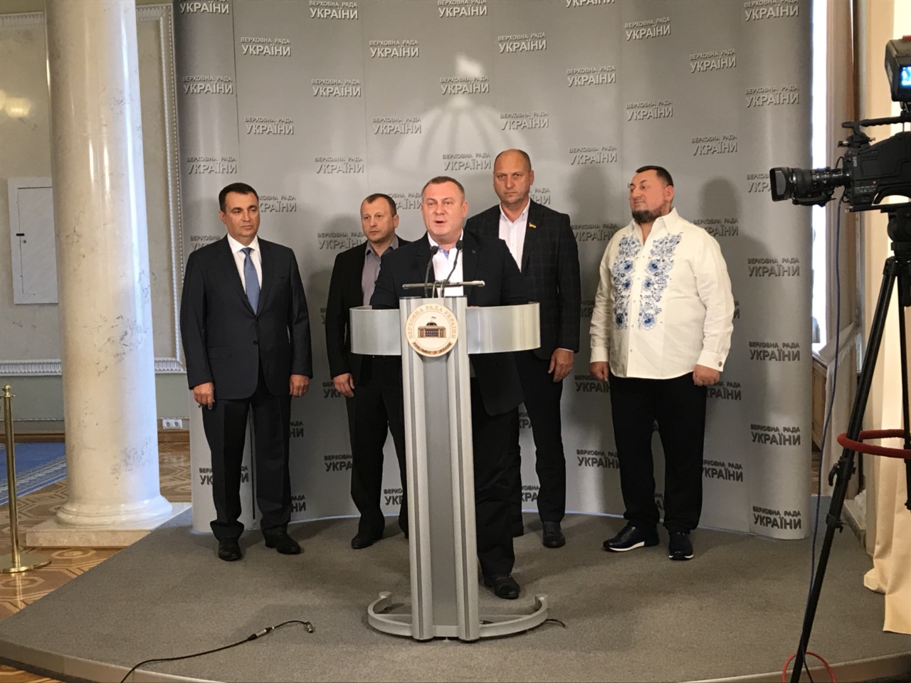 Верховна Рада України: брифінг народних депутатів – хмельничан