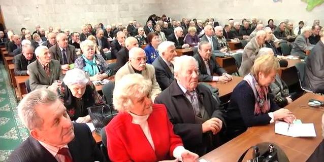 Керівництво партії 