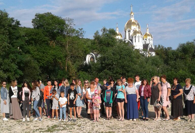 Віряни Ярмолинеччини доторкнулись до святинь Зарваниці