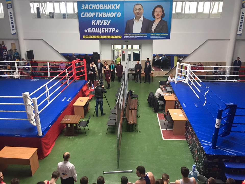 За підтримки народного депутата стартував чемпіонат України серед молоді з боксу
