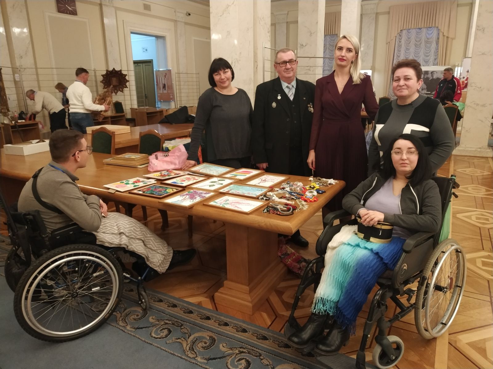 В парламенті представили творчість обдарованих людей з інвалідністю