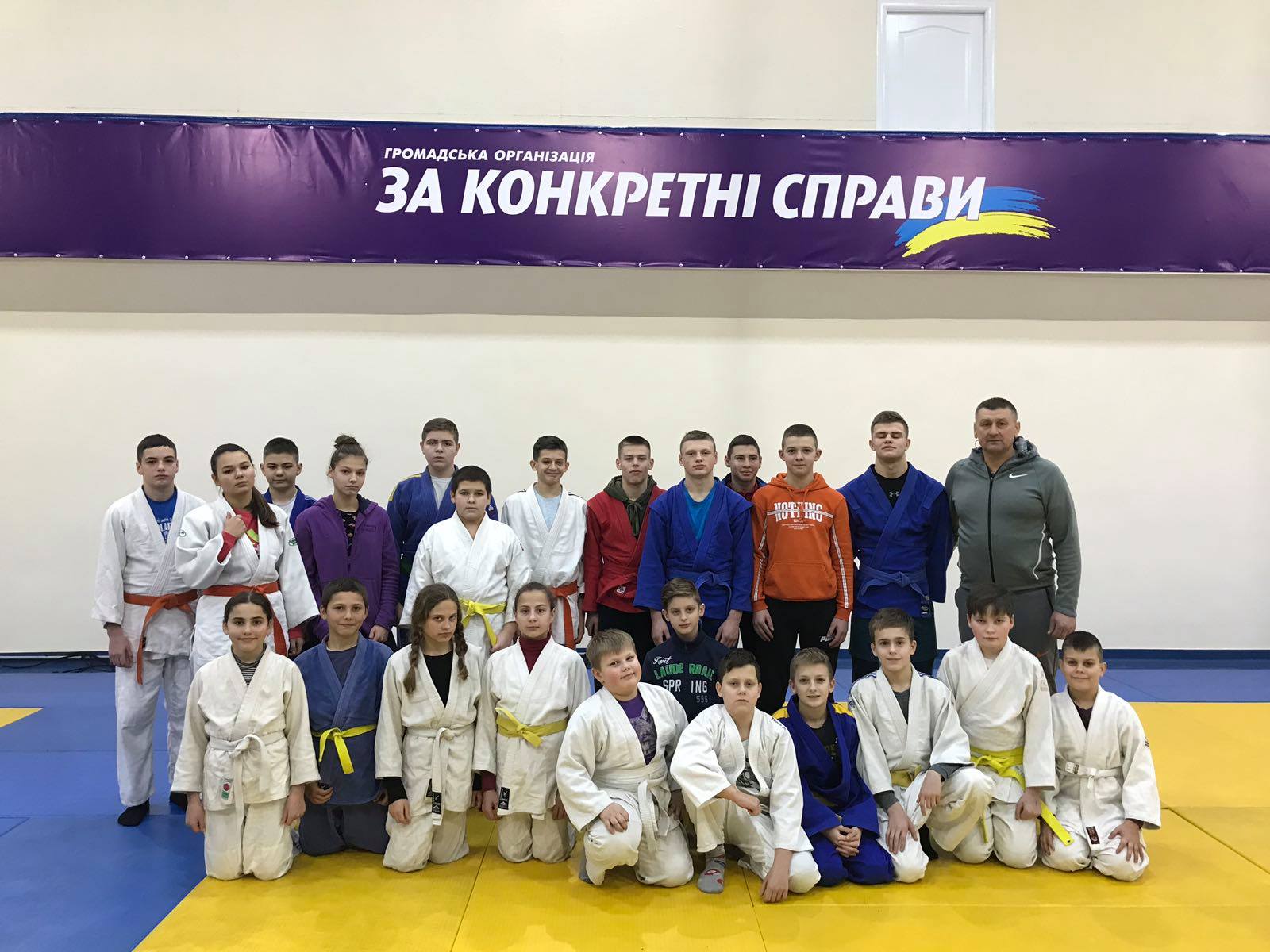 Продовжуємо підтримувати спортивну молодь!