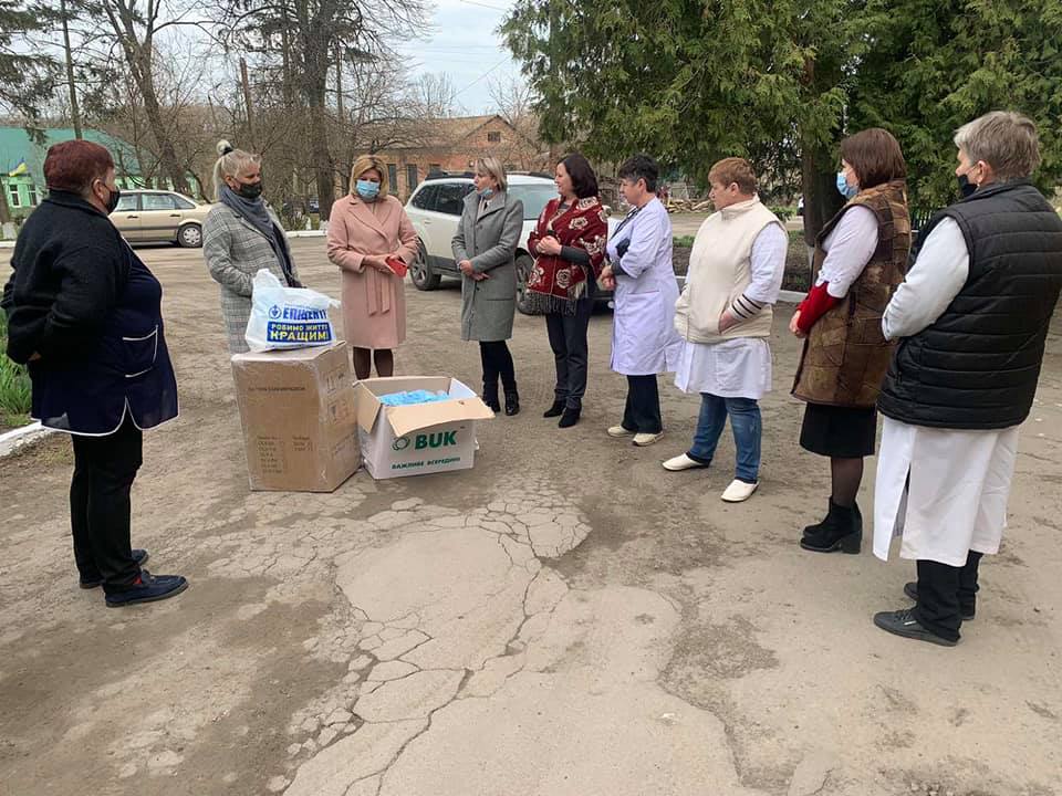 Теренами медичних закладів Шепетівщини