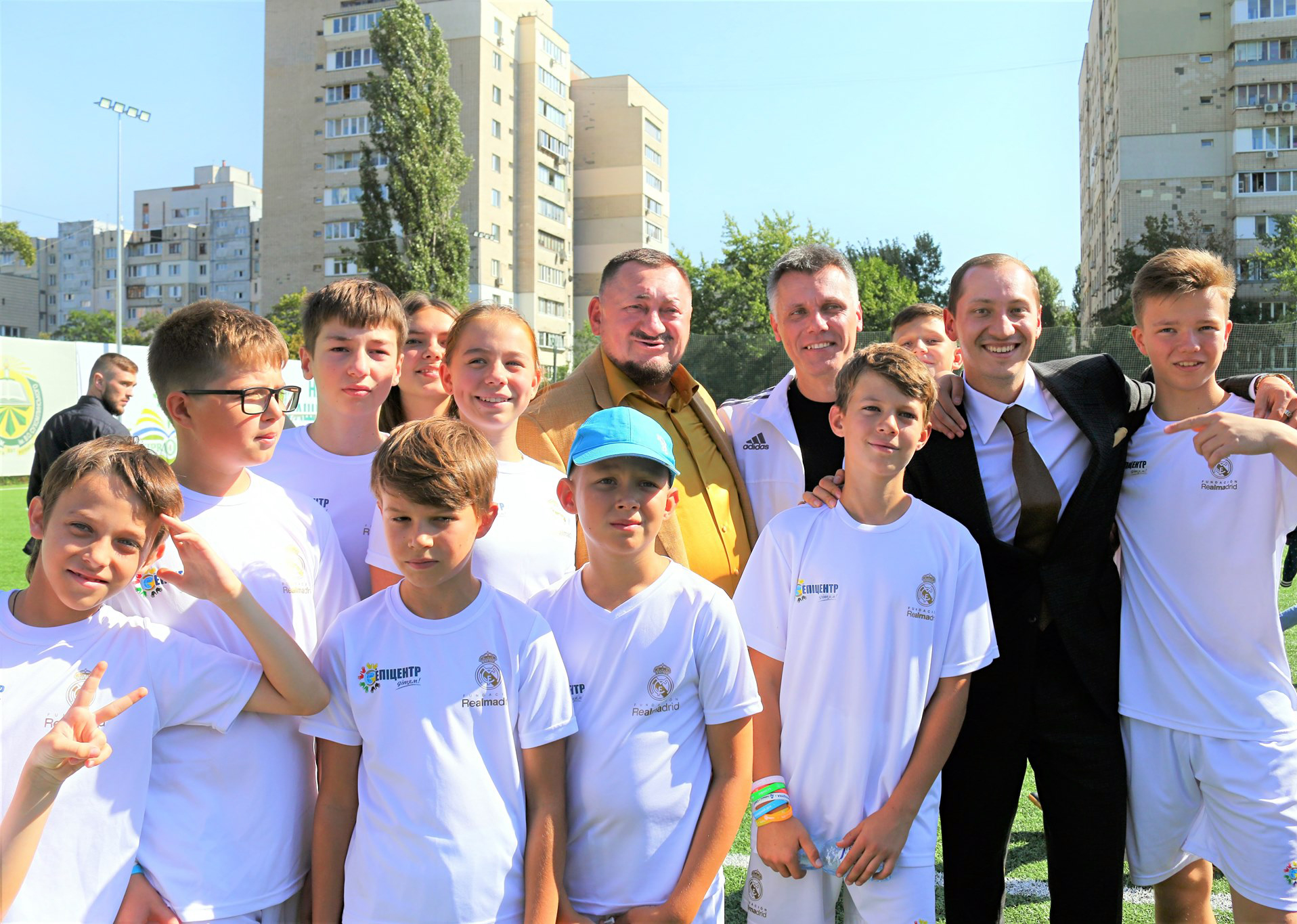 Нова спортивна школа у Дніпровському районі столиці