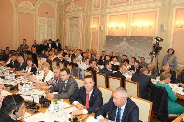 Статус старост в об’єднаних територіальних громадах