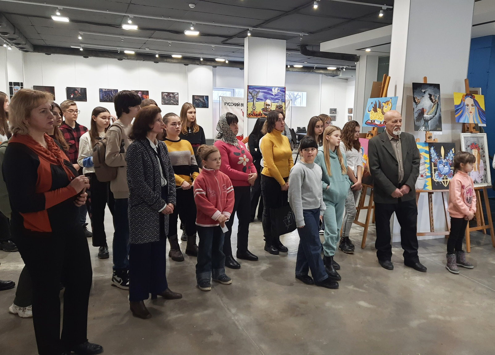Виставка в Городку: «Історію знаємо, героїв пам’ятаємо»