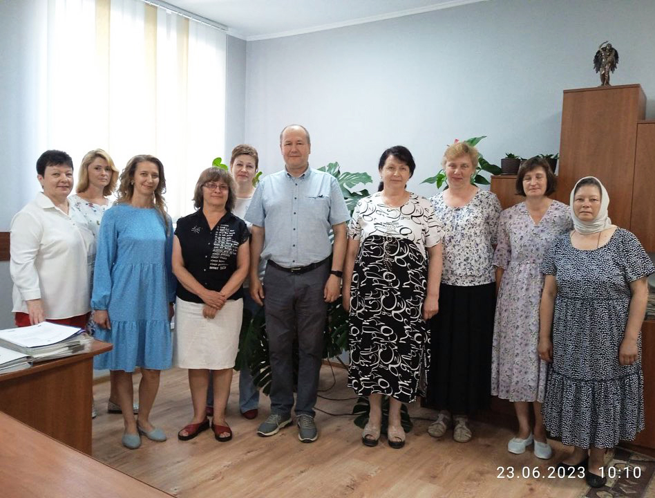Привітання державних службовців Нової Ушиці з професійним святом