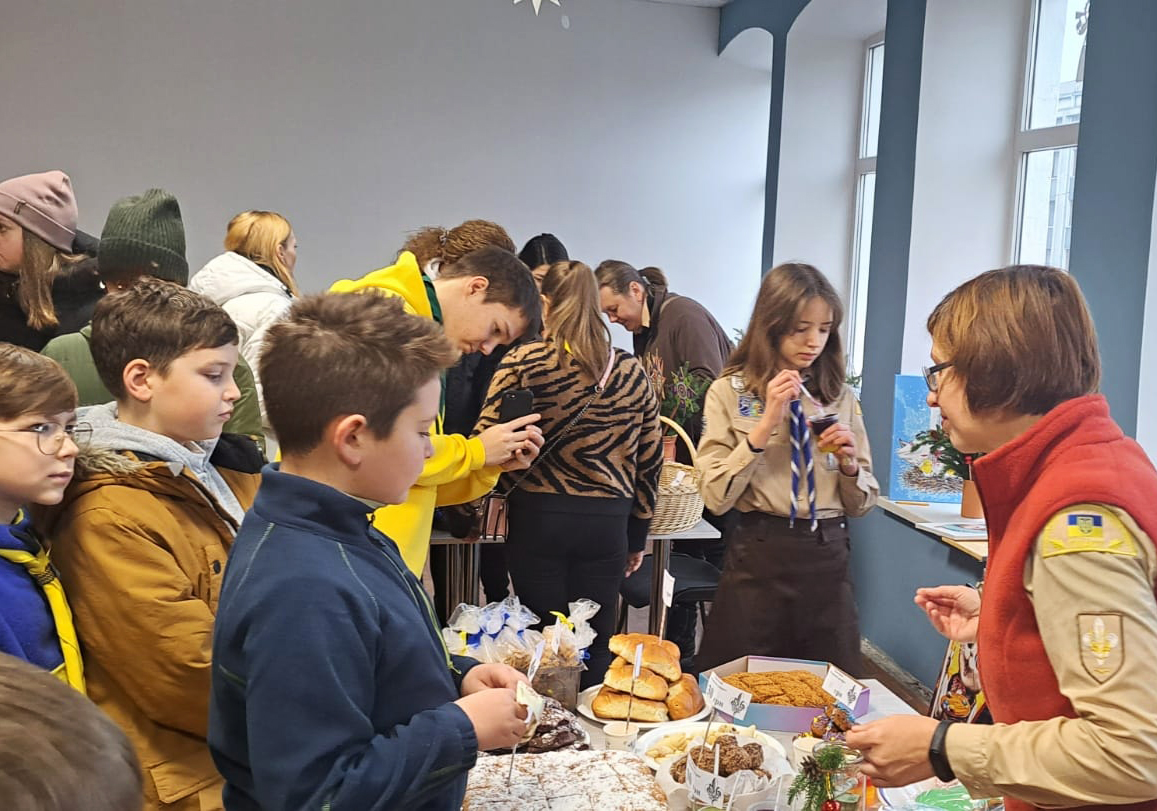 У Кам’янці-Подільському пластуни організували благодійний ярмарок