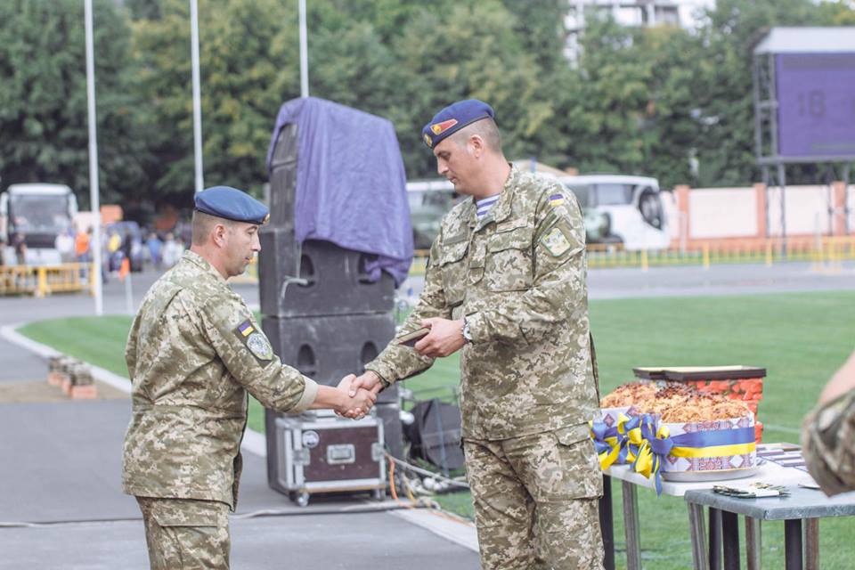 Урочистості до Дня високомобільних десантних військ у м. Хмельницький