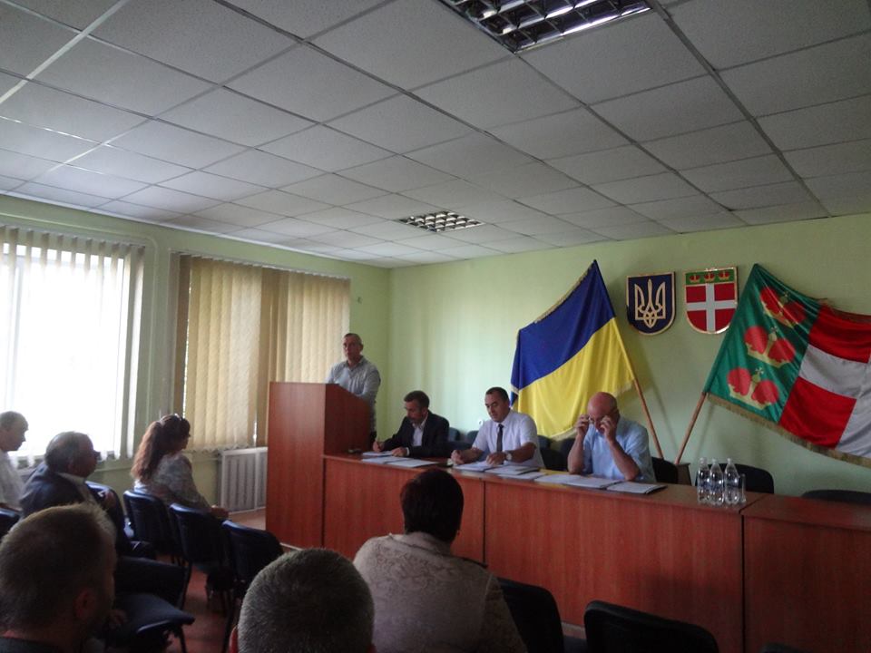 13 позачергова сесія Ізяславської районної ради