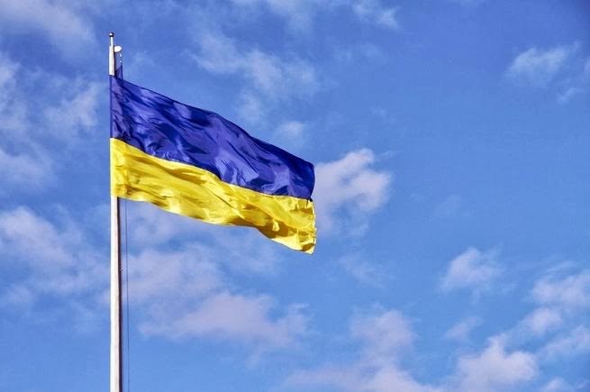 Святковий калейдоскоп до Дня Прапора і 25-річниці Незалежності України