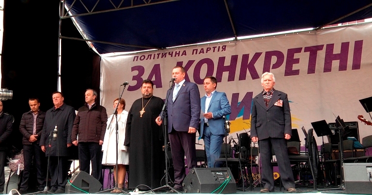 На День міста хмельницькі депутати привітали жителів