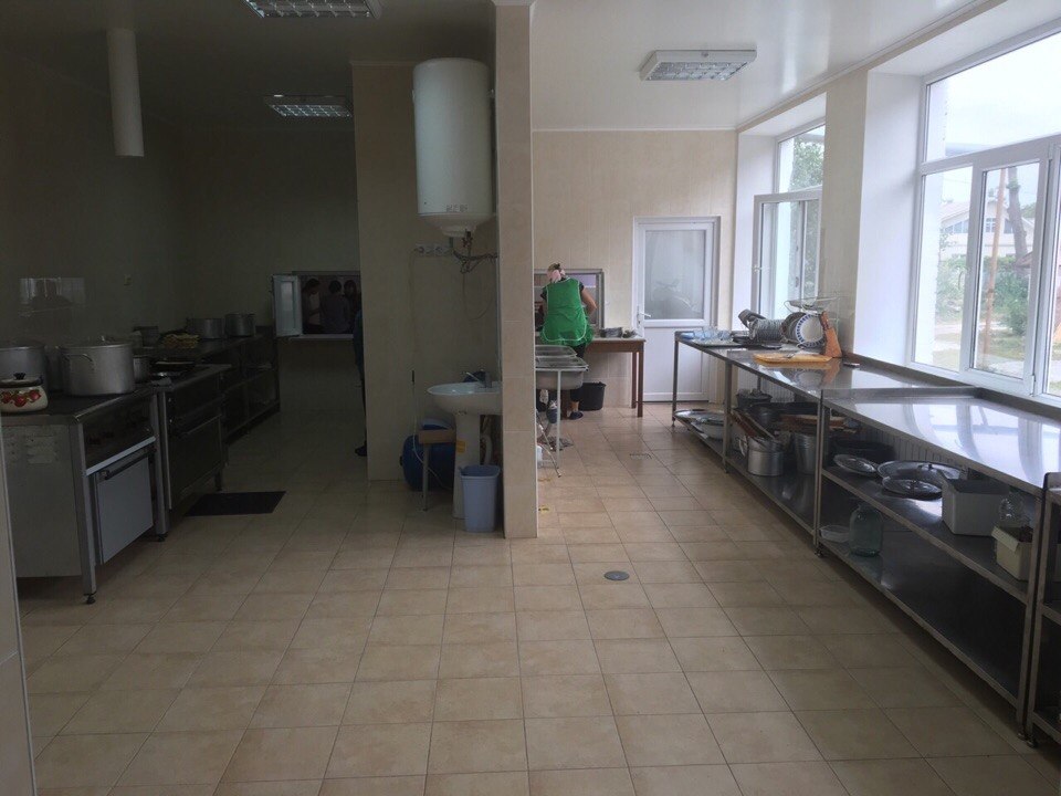 Масштабна модернізація харчоблоку та дитячого майданчику у селищі Дунаївці