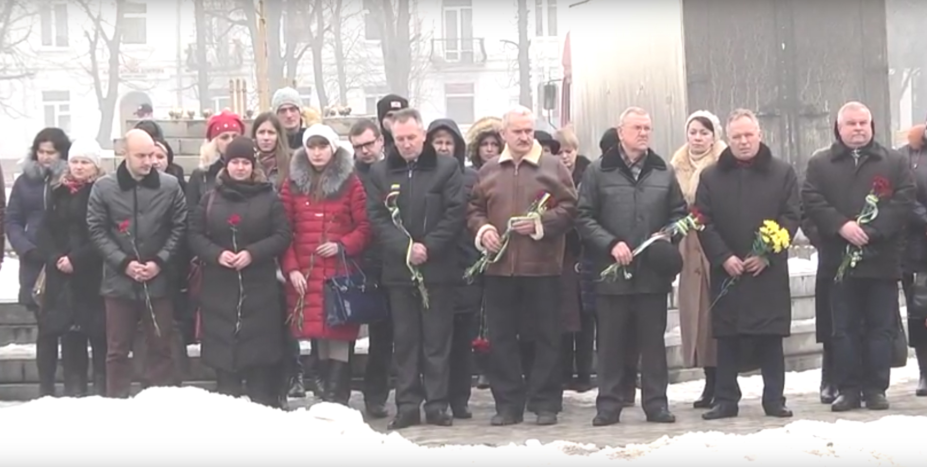 Пам’ятаємо «Небесну Сотню»! Не забудемо героїв АТО! Молимося за життя українських воїнів!