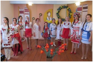 «Дівчина краса – довга коса»
