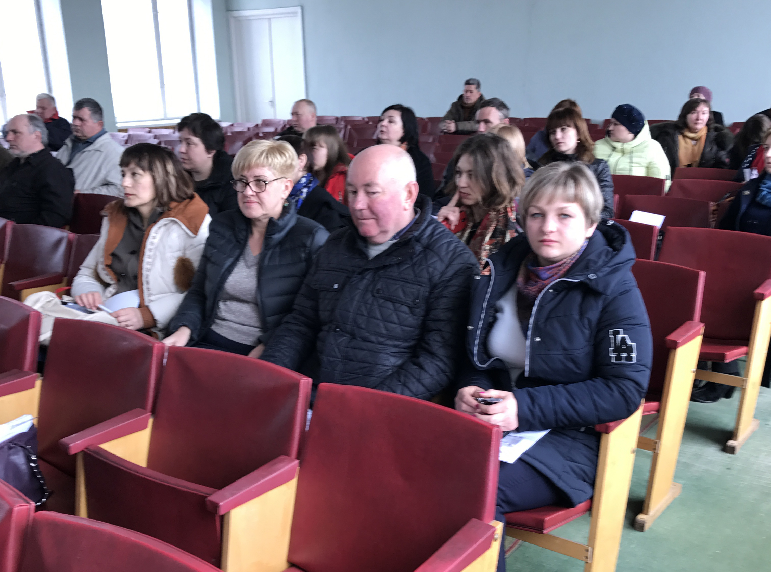 Депутати подають декларації